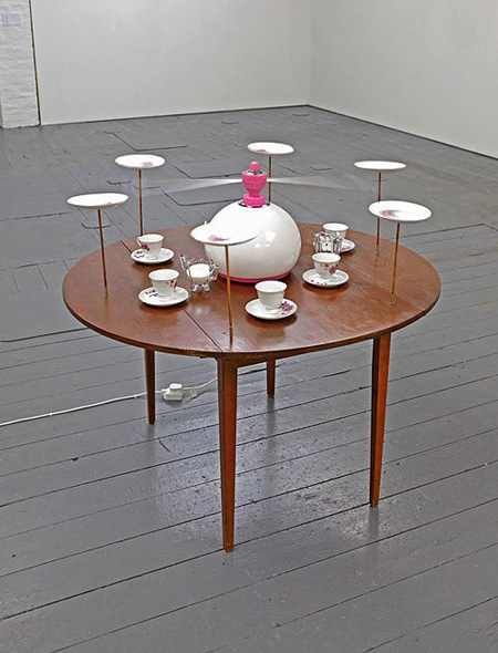 pink plate spinner